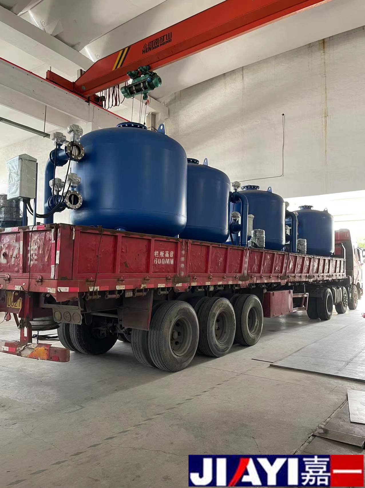 上海專車直達(dá)4套全自動(dòng)石英砂過濾器